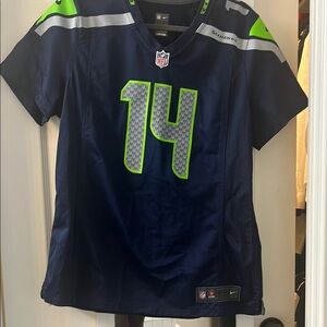 Seattle Seahawks Nike womens Seahawks Navy Blue Jersey xl